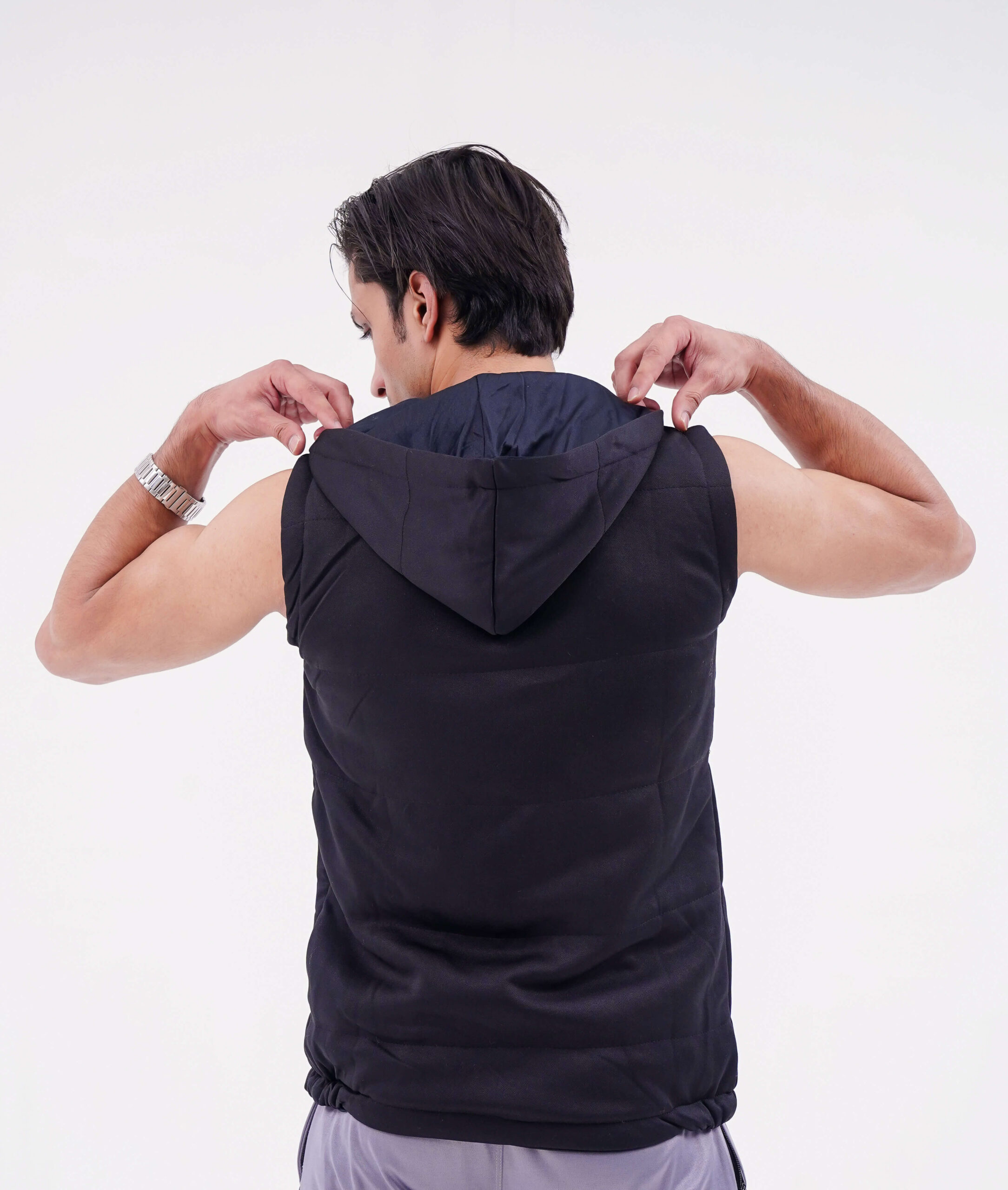 Sleeve less Zipper Hood - Black - Image 2